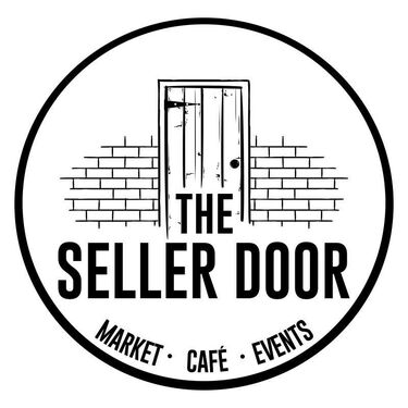 The seller on sale door