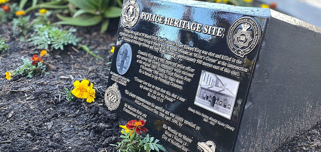 Memorial plaque reinstated in Moseley Square