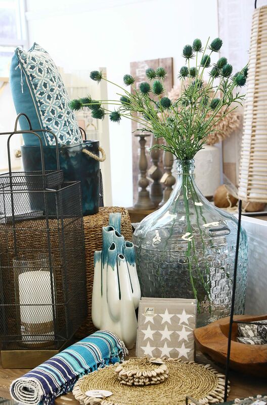 Villa Hampton vases