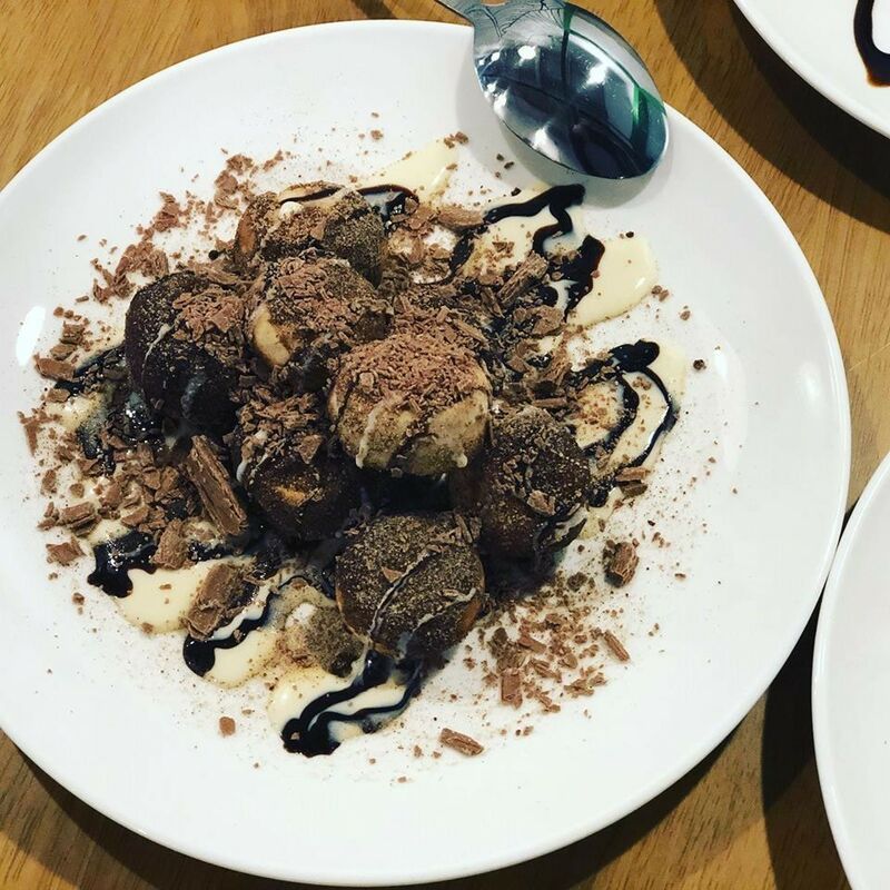 Doughballs dessert