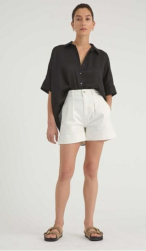 Linen short