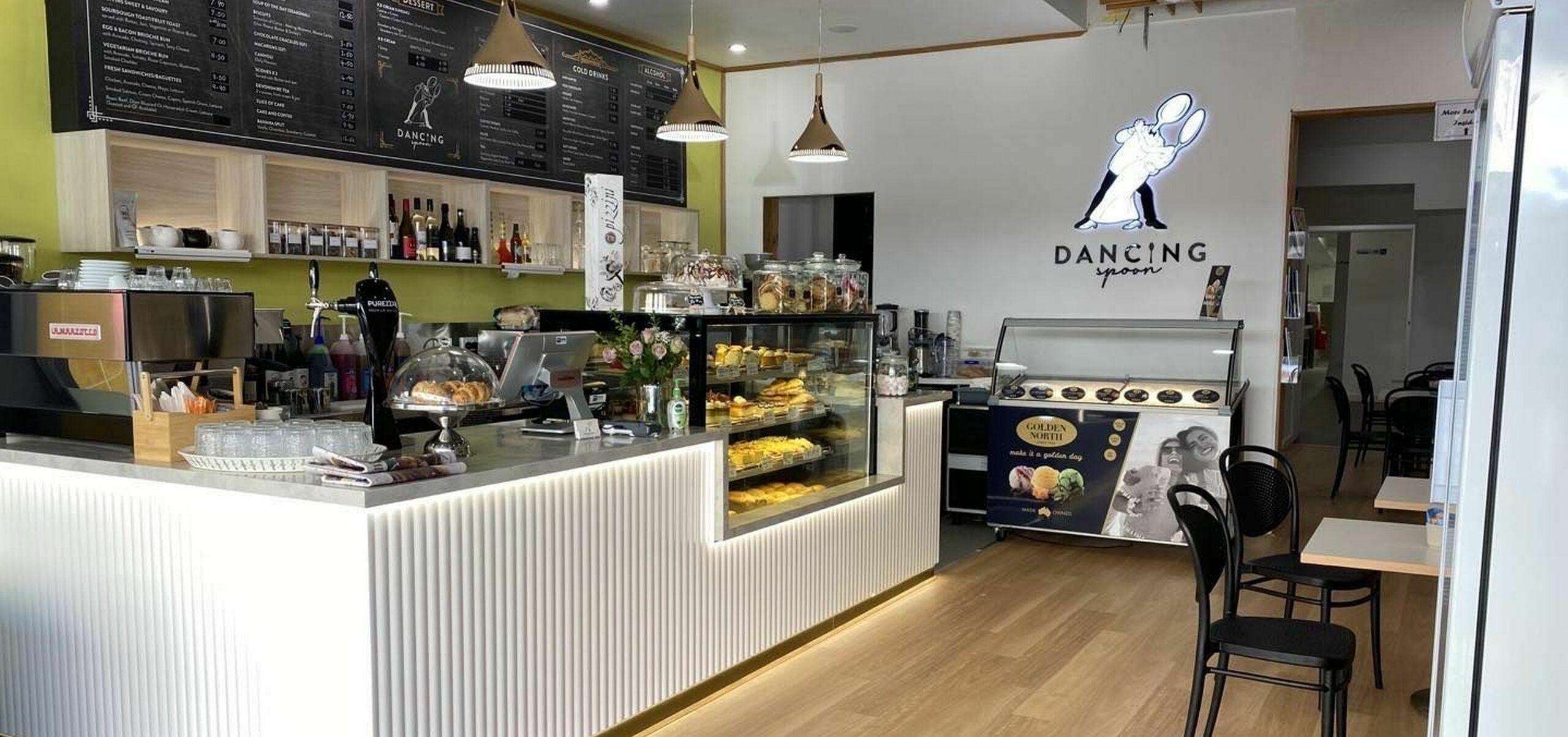The Dancing Spoon, serving cakes, pastries and fantastic coffee Jetty