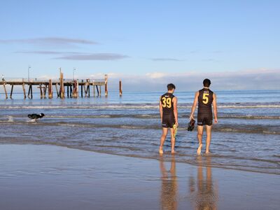 Archie and Max LOCAL Mag2