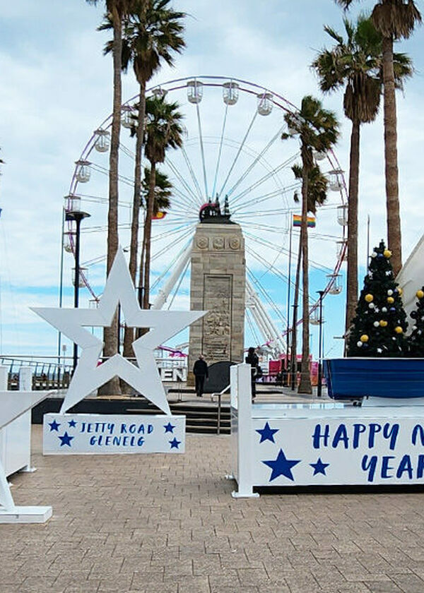 Christmas decorations in Moseley Square
