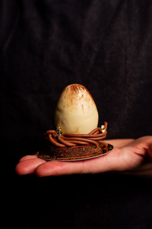St Louis Bueno Egg