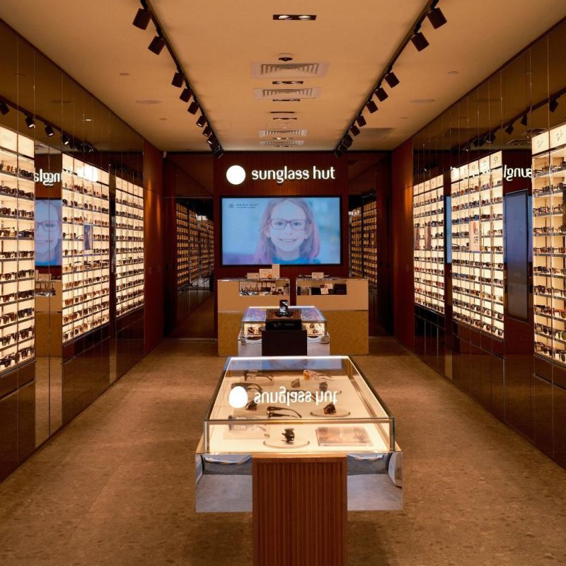 Sunglass hut
